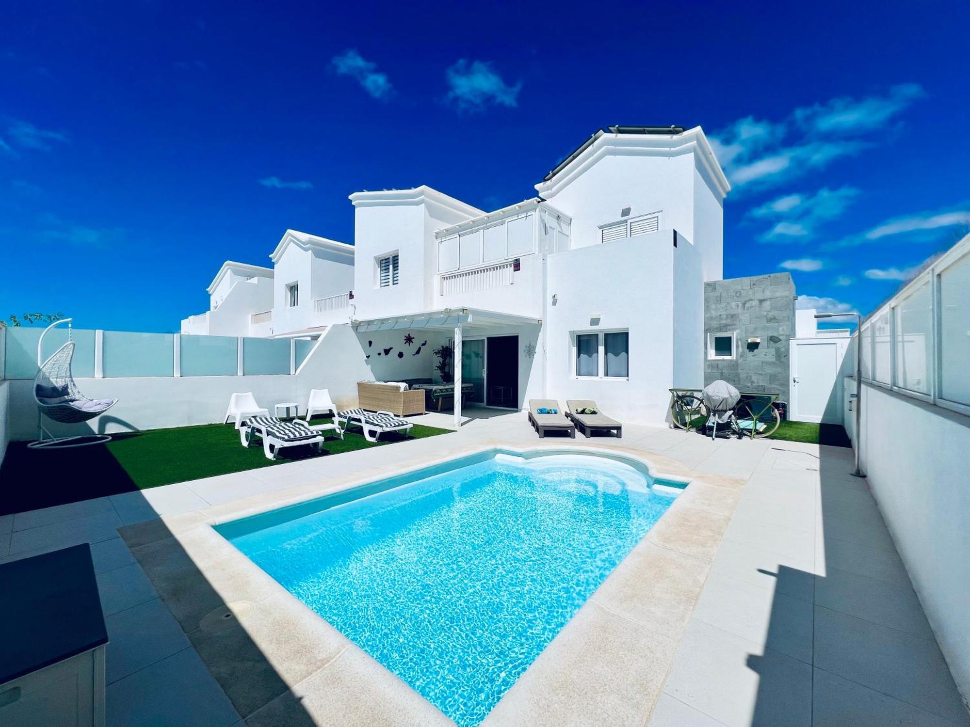 Lovely Villa Sanmar, Heated Pool 플라야블랑카 외부 사진