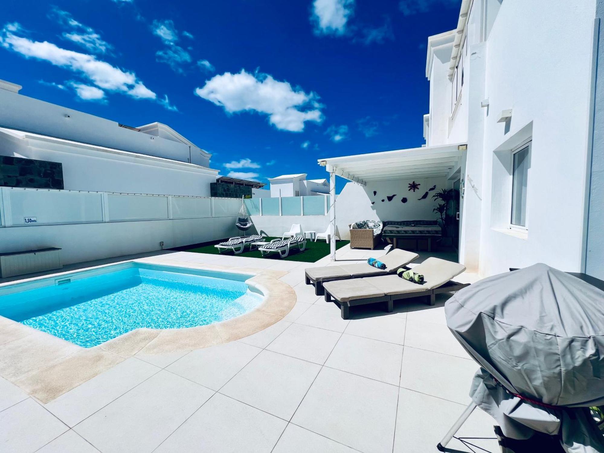 Lovely Villa Sanmar, Heated Pool 플라야블랑카 외부 사진