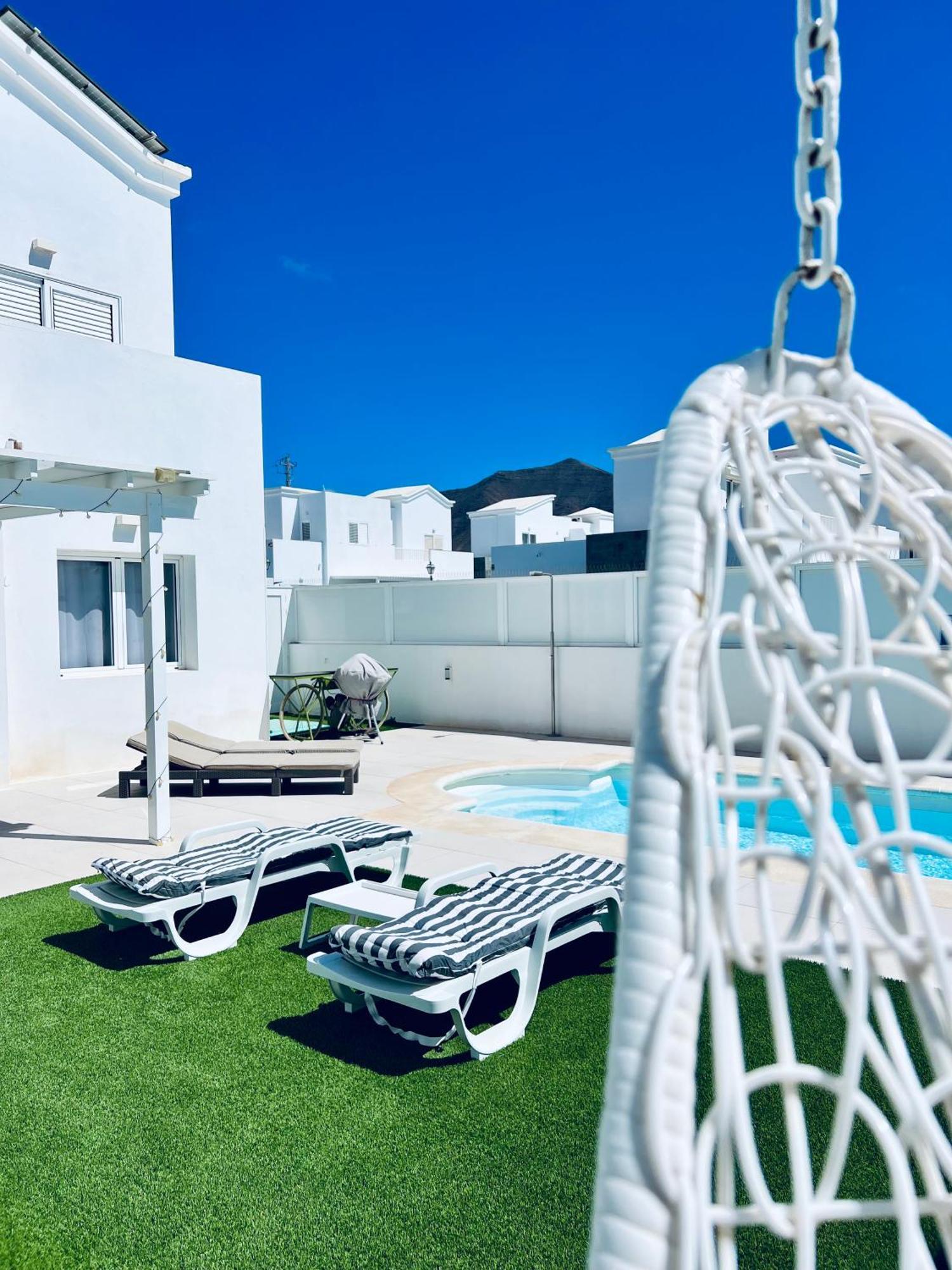 Lovely Villa Sanmar, Heated Pool 플라야블랑카 외부 사진